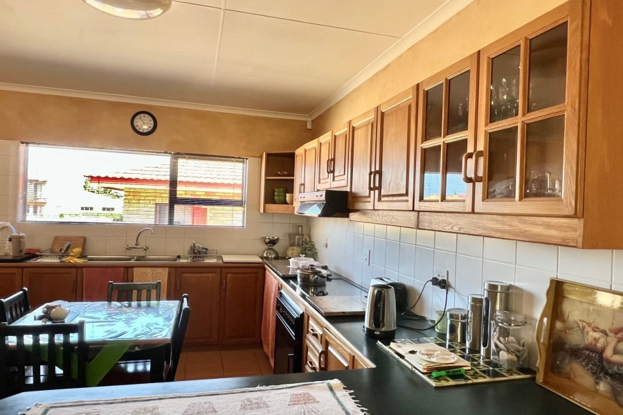 3 Bedroom Property for Sale in Wavecrest Eastern Cape